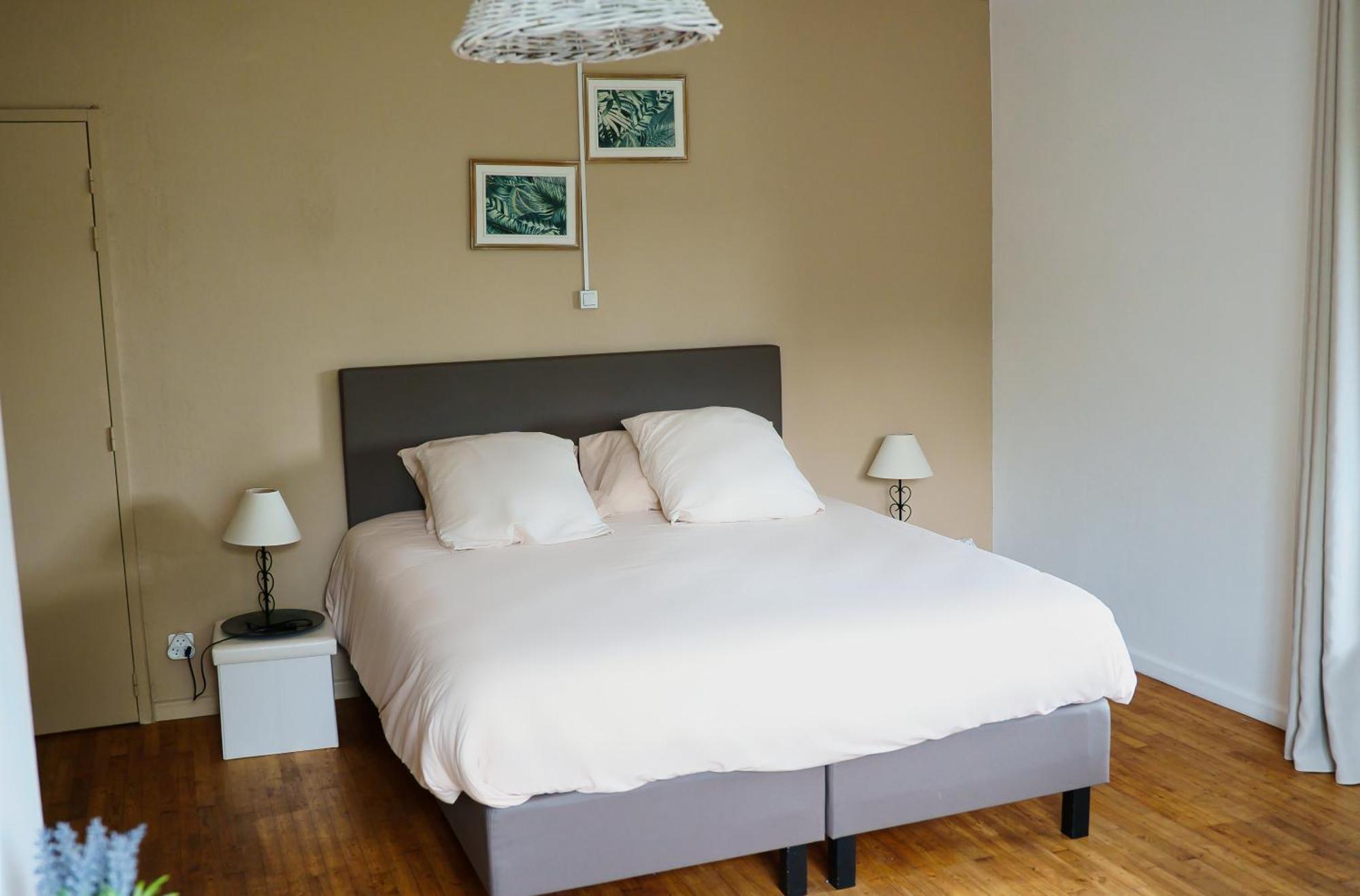 Chambres D'Hotes B&B - Mas Cinq Sols Courbiac Exterior photo